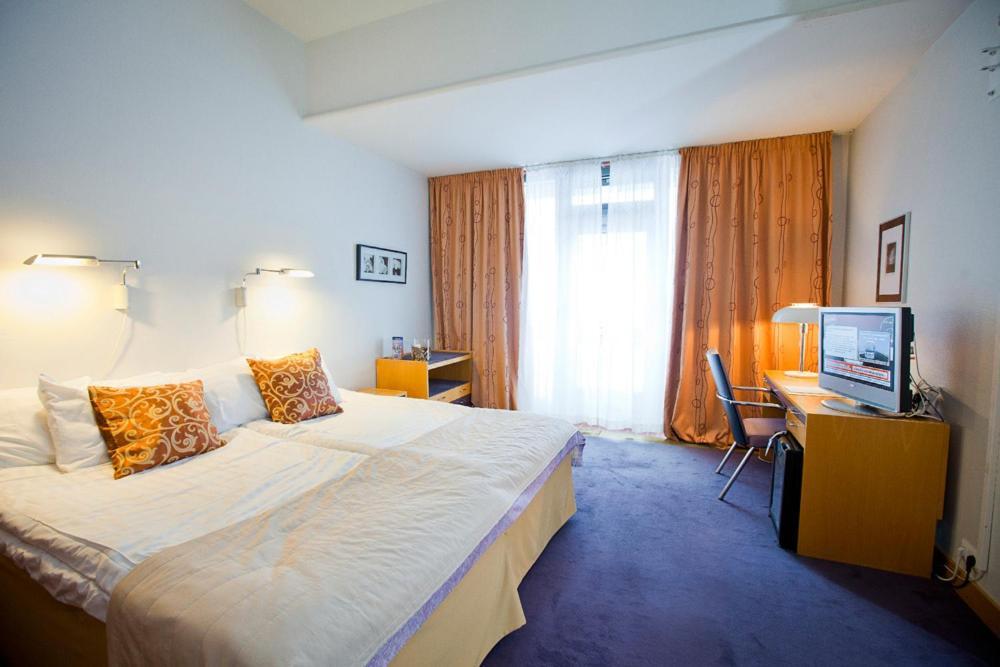 Hotel Kuninkaantie Espoo Phòng bức ảnh